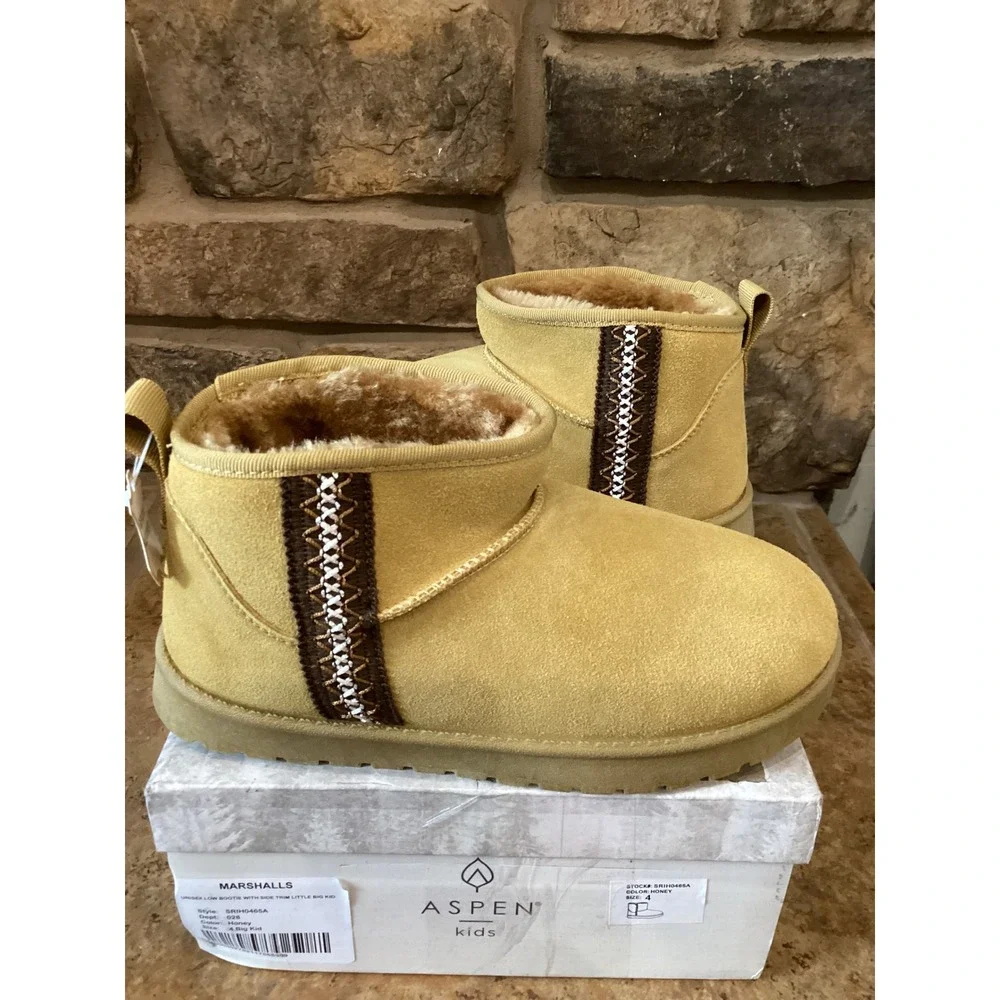 Aspen Kids Unisex‎ Low Bootie Side Trim Honey Suede Boots Size 4 Big Kid